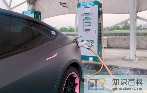 特斯拉可以用220v7kw充电吗1
