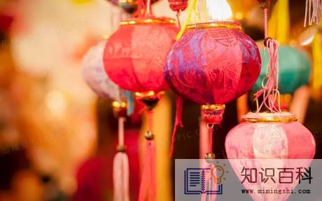 2023春节灯笼可以挂一年吗2