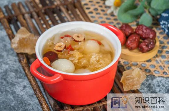 冰糖雪梨可以加红枣吗1
