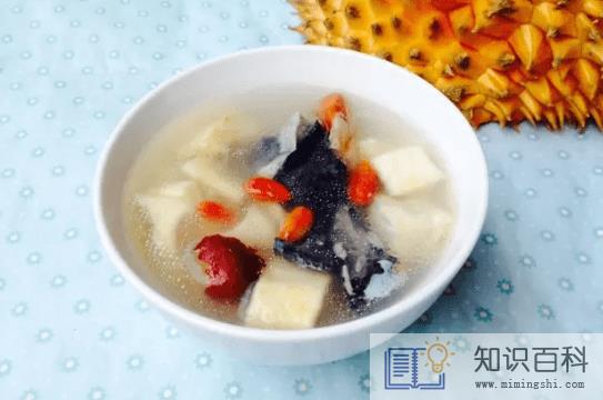 榴莲壳煲鸡汤的做法和材料3