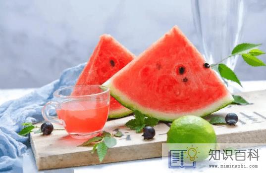 ​冰西瓜和牛奶能一起吃吗1