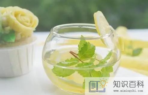薄荷泡水喝可以去口臭吗3