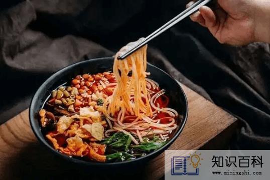 吃螺蛳粉身上的味道别人会闻到吗2