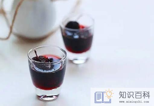 桑葚酒泡几天可以吃2