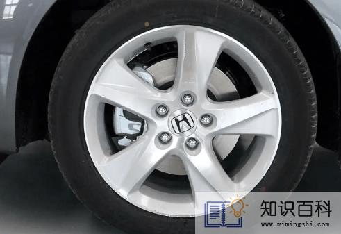 轮胎蜡会腐蚀轮毂吗1