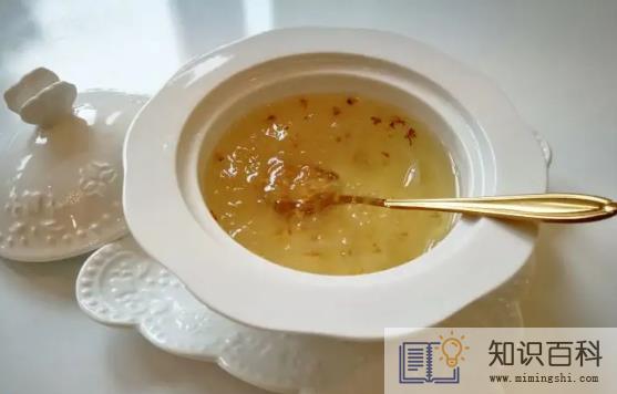燕窝炖出来有点鸡蛋味正常吗1